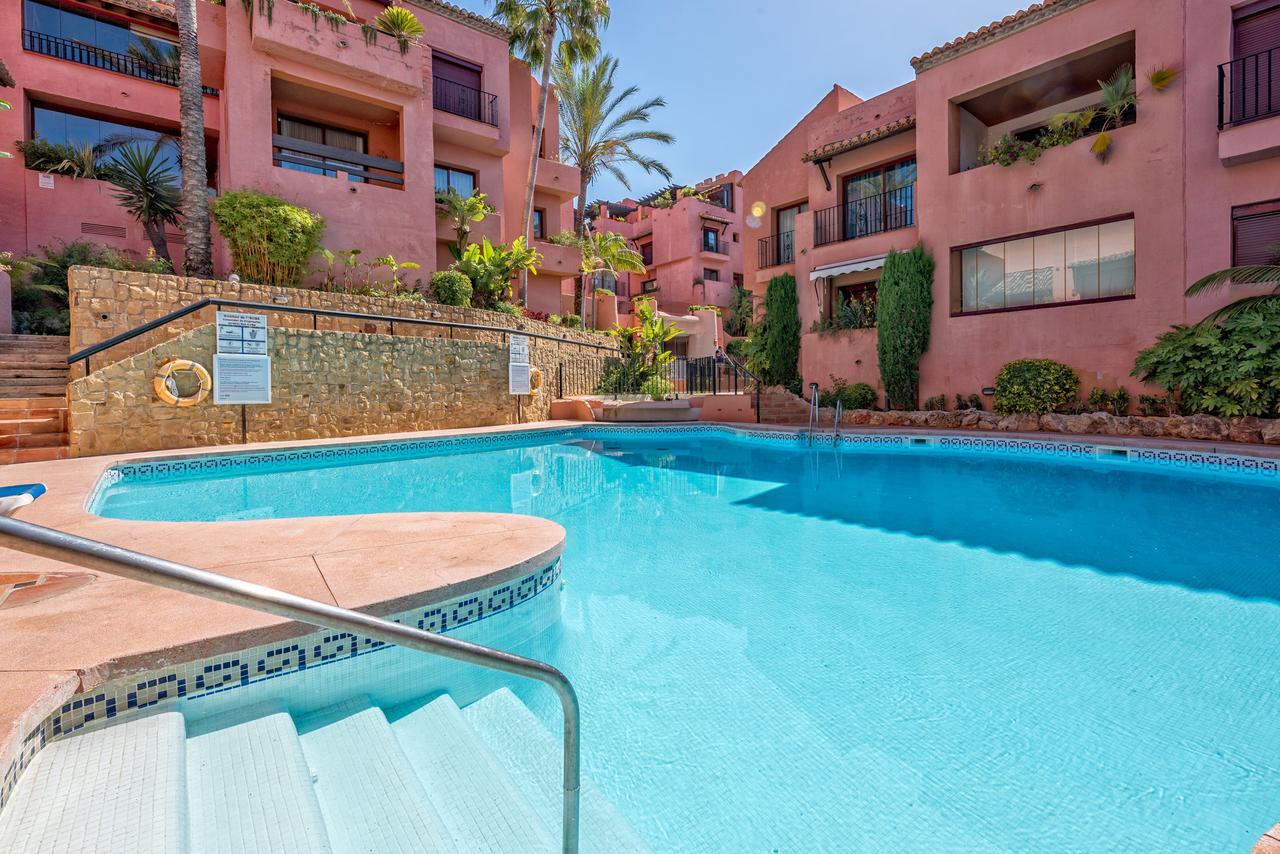 Elviria Beach Apartment Marbella Bagian luar foto