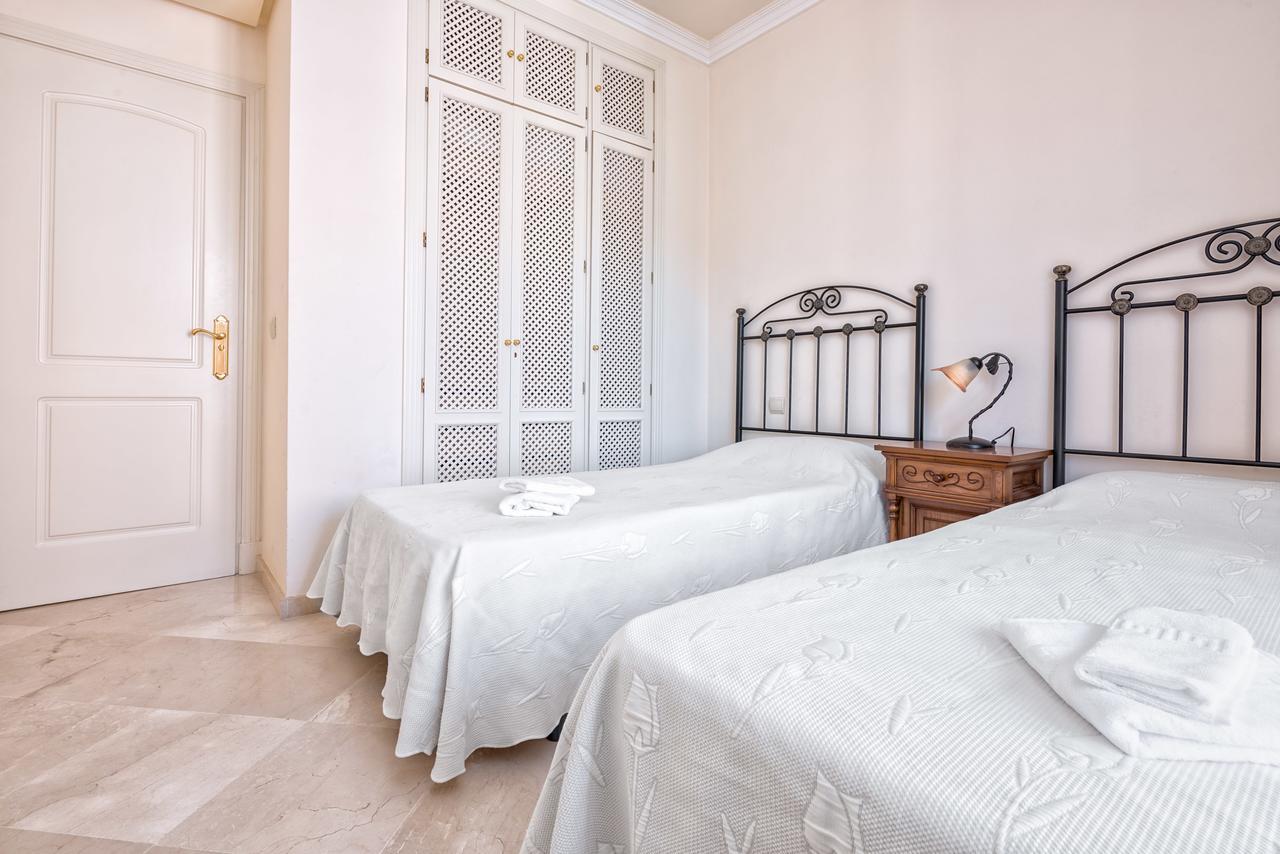 Elviria Beach Apartment Marbella Bagian luar foto