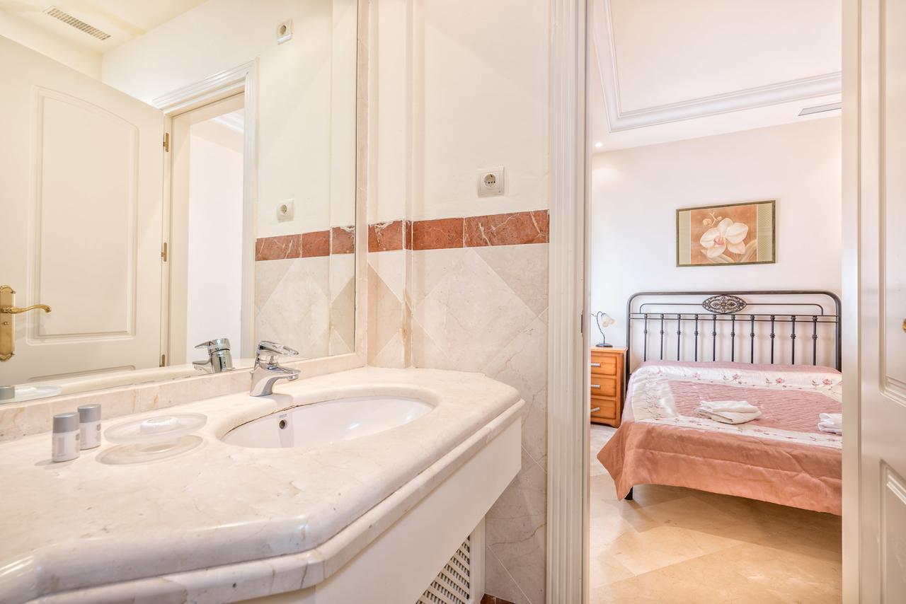 Elviria Beach Apartment Marbella Bagian luar foto